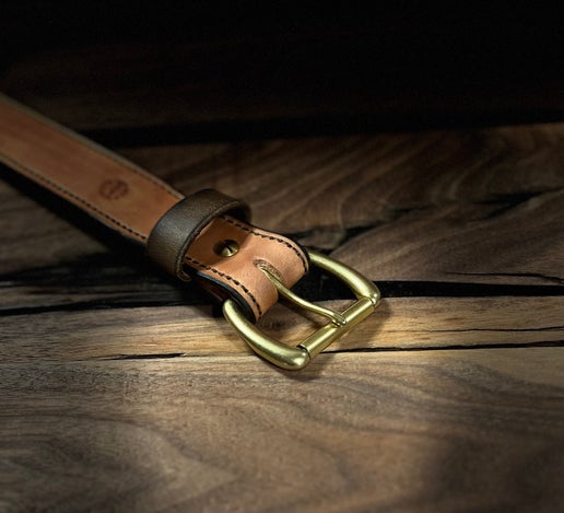 The Palomino - Elegant Gun Belt 1.5" showing brass buckle and stamp